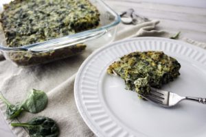 A healthy casserole recipe that is easy and budget friendly! This cheesy spinach casserole is full of healthy nutrients and works for any meal. By Alyssa Ashmore of Passionate Portions. Click here to get the recipe https://www.passionateportions.com/one-dish-spinach-casserole/